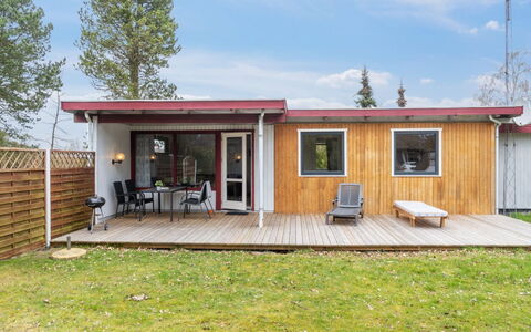 Gebina - 899M from the Sea: Roof, Land Lot, Cottage, Home, Rural Area, Shed, Siding, Garden Buildings, Log Cabin, Hut