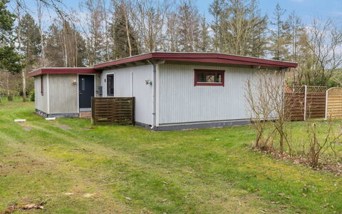 Gebina - 899M from the Sea: Roof, Land Lot, Cottage, Home, Rural Area, Shed, Siding, Garden Buildings, Log Cabin, Hut