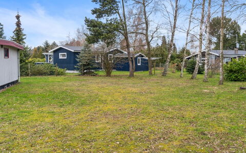 Gebina - 899M from the Sea: Roof, Land Lot, Cottage, Home, Rural Area, Shed, Siding, Garden Buildings, Log Cabin, Hut