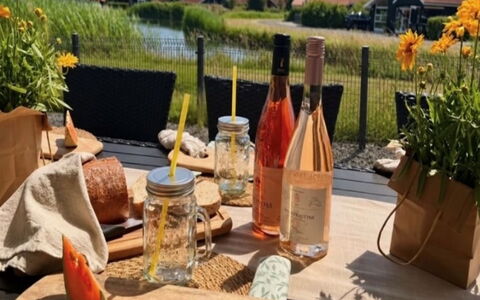 Domi - 1.2Km from the Sea: Bottle, Tableware, Drinkware, Table, Food, Furniture, Glass Bottle, Serveware
