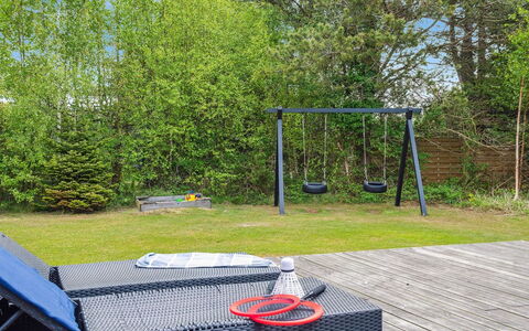 Kalevi - 900M from the Sea: Roof, House, Home, Cottage, Door, Siding, Deck, Porch, Plank, Hardwood