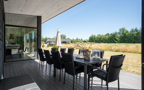 Vanna - 1.2Km from the Sea: Grass, Grassland, Landscape, Ecoregion, Plain, Plant Community, Land Lot, Outdoor Furniture, Prairie, Shrubland