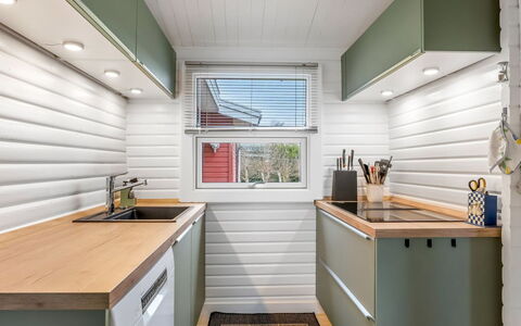 Aarno - 700M from the Sea: Wood, Kitchen, Interior Design, Flooring, Countertop, Kitchen Appliance, Major Appliance, Ceiling, Floor, Cabinetry