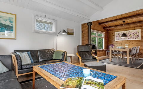 Aarno - 700M from the Sea: Roof, Land Lot, Cottage, Home, Rural Area, Shed, Siding, Garden Buildings, Log Cabin, Hut
