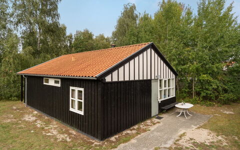 Bennek - 200M from the Sea: Roof, House, Home, Cottage, Door, Siding, Deck, Porch, Plank, Hardwood