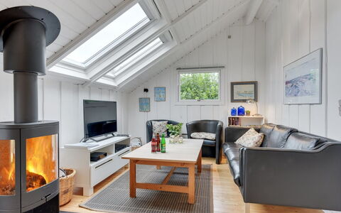 Sella - 500M from the Sea: Roof, House, Land Lot, Home, Cottage, Estate, Garden Buildings, Shade, Log Cabin, Landscaping