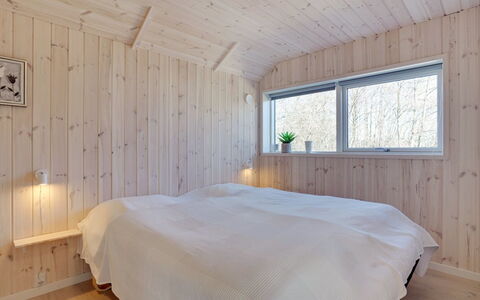 Jonna - 700M from the Sea: Roof, Land Lot, Cottage, Home, Rural Area, Shed, Siding, Garden Buildings, Log Cabin, Hut