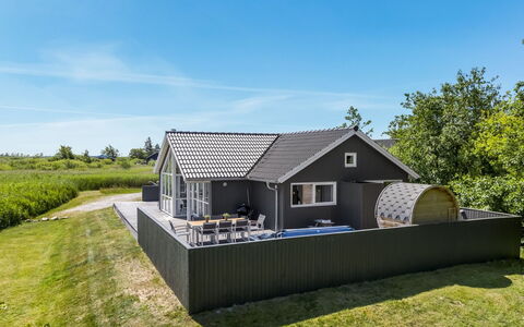 Jonna - 700M from the Sea: Home, Cottage, Porch, Hardwood, Siding, Deck, Shade, Plank, Estate, Garden Buildings