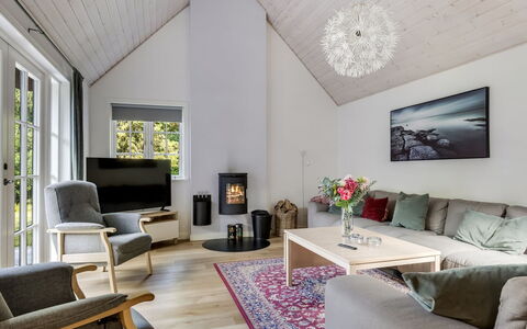 Emmeli - 1.2Km from the Sea: Interior Design, Flooring, Furniture, Wood, Living Room, Ceiling, Floor, Home, Couch, Room