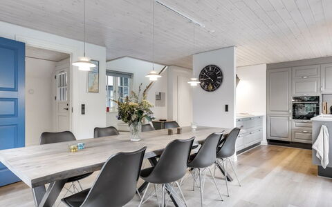 Emmeli - 1.2Km from the Sea: Wood, Ceiling, Interior Design, Furniture, Flooring, Kitchen & Dining Room Table, Light Fixture, Chair, Dining Room