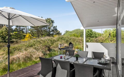 Minke - 2.2Km from the Sea: Cottage, Shed, Hut, Farmhouse, Prairie, Shack, Barn, Log Cabin, Garden Buildings