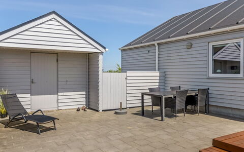 Eldora - 1.4Km from the Sea: Furniture, Wood, Interior Design, Flooring, Floor, Chair, Room, Ceiling, Living Room, Apartment