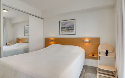Helgo - 250M from the Sea: Interior Design, Bed, Wood, Bedroom, Flooring, Furniture, Ceiling, Floor, Bed Sheet, Apartment