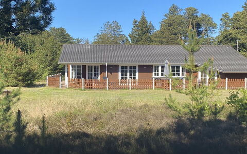 Orpah - 2.5Km from the Sea: Furniture, Wood, Interior Design, Flooring, Floor, Chair, Room, Ceiling, Living Room, Apartment