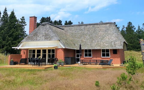 Harpa - 2.5Km from the Sea: Wood, Home, Porch, Deck, Hardwood, Roof, Wood Stain, Wood Flooring, Eco Hotel