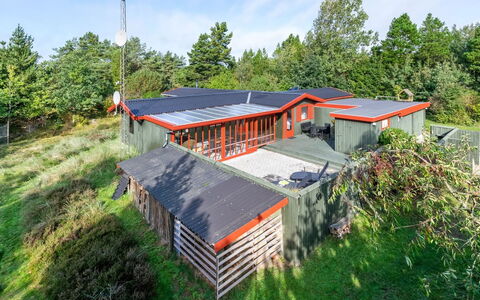 Eliane - 4Km from the Sea: Land Lot, Cottage, Garden, Estate, Garden Buildings, Shade, Yard, Farmhouse, Backyard, Log Cabin