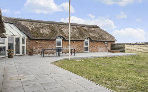 Alexia - 300M from the Sea: Cottage, Shed, Hut, Farmhouse, Prairie, Shack, Barn, Log Cabin, Garden Buildings