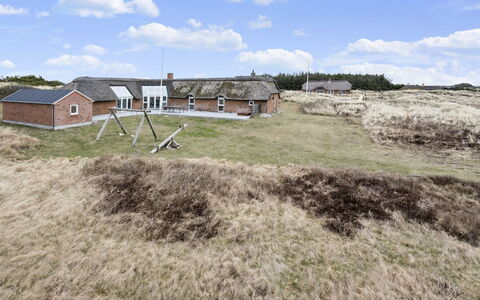 Alexia - 300M from the Sea: Cottage, Shed, Hut, Farmhouse, Prairie, Shack, Barn, Log Cabin, Garden Buildings