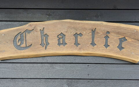 Øn - from the Sea: Wood, Font, Hardwood, Plank, Wood Stain, Sign, Plywood