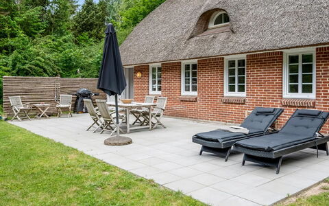 Alkil - 1.7Km from the Sea: Roof, Land Lot, Cottage, Home, Rural Area, Shed, Siding, Garden Buildings, Log Cabin, Hut