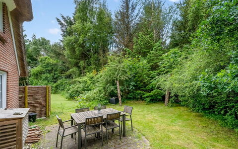Alkil - 1.7Km from the Sea: Roof, Land Lot, Cottage, Home, Rural Area, Shed, Siding, Garden Buildings, Log Cabin, Hut