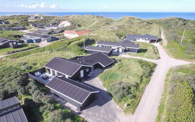 Arwen - 200M from the Sea