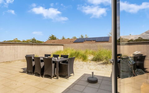 Ilsabe - 2Km from the Sea: Swimming Pool, Outdoor Furniture, Furniture, Resort, Flagstone, Eco Hotel, Shade, Chair, Leisure, Estate