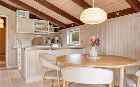 Ingimar - 2.2Km from the Sea: Architecture, Roof, Home, Composite Material, Daylighting, Siding, Driveway