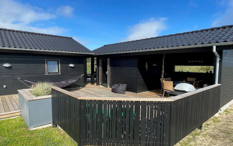 Hinda - 1.2Km from the Sea: Blue, Shrub, Cottage, Groundcover, Garden, Estate, Shade, Landscaping, Farmhouse, Eco Hotel