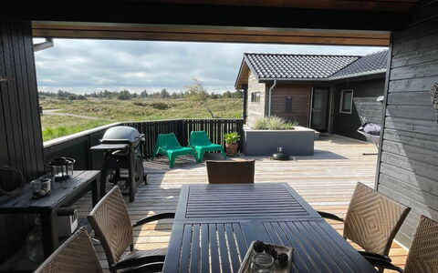 Hinda - 1.2Km from the Sea: Blue, Shrub, Cottage, Groundcover, Garden, Estate, Shade, Landscaping, Farmhouse, Eco Hotel