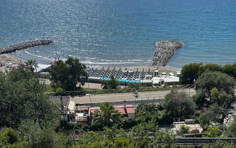 Caterina: Coast, Coastal And Oceanic Landforms, Sea, Bank, Shore, Beach, Ocean, Bay, Tropics, Resort Town