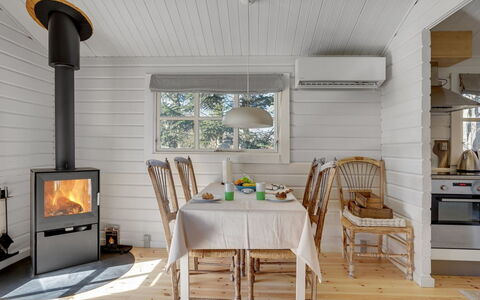 Freyja - 800M from the Sea: Roof, House, Home, Cottage, Door, Siding, Deck, Porch, Plank, Hardwood