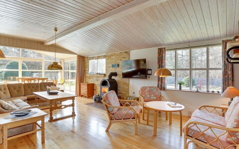 Sanna - 330M from the Sea: Grass, House, Roof, Home, Cottage, Shrub, Land Lot, Rural Area, Farmhouse, Groundcover