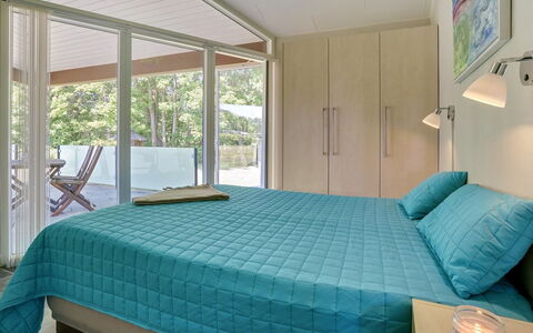 Helena - 250M from the Sea: Interior Design, Furniture, Bed, Bedroom, Flooring, Floor, Wood, Ceiling, Textile, Bed Sheet