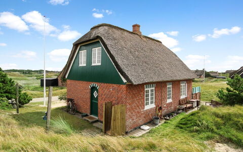 Liselott - 300M from the Sea: Roof, House, Home, Cottage, Door, Siding, Deck, Porch, Plank, Hardwood