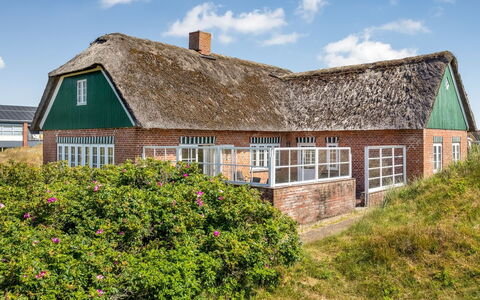 Katerina - 100M from the Sea: Home, Cottage, Porch, Hardwood, Siding, Deck, Shade, Plank, Estate, Garden Buildings