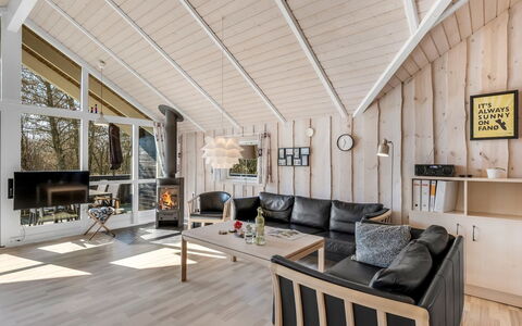 Germaine - 1.2Km from the Sea: Roof, House, Home, Cottage, Door, Siding, Deck, Porch, Plank, Hardwood