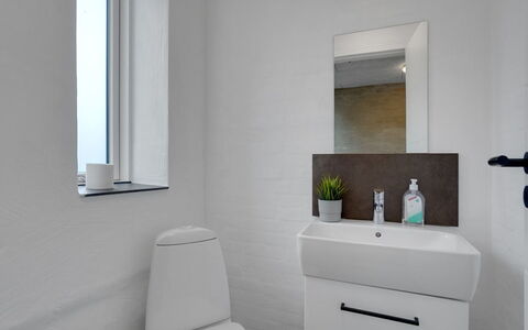 Henrieta - 4Km from the Sea: Bathroom, Plumbing Fixture, Wall, Interior Design, Flooring, Floor, Toilet, Bathroom Sink, Sink, Toilet Seat