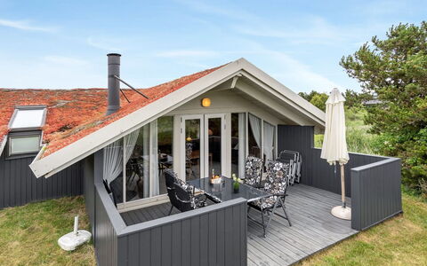 Bryniulf - 1.8Km from the Sea: Home, Roof, Cottage, Siding, Porch, Estate, Garden Buildings, Shade, Yard, Hardwood