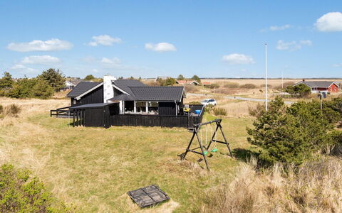 Elmine - 700M from the Sea: Residential Area, Roof, Suburb, Driveway, Estate, Chimney
