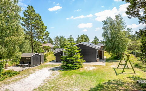 Riekje - 2.3Km from the Sea: Roof, House, Home, Cottage, Door, Siding, Deck, Porch, Plank, Hardwood