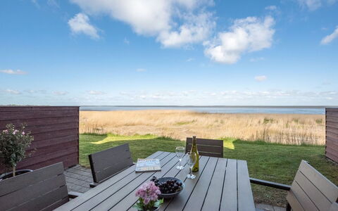 Deljan - 3.5Km from the Sea: Shrub, Urban Design, Groundcover, Brick, Apartment, Estate, Brickwork, Balcony, Landscaping