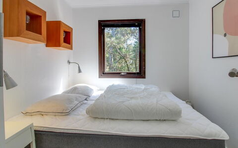Hannu - 900M from the Sea: Bed, Bedroom, Interior Design, Wall, Bed Sheet, Bedding, Wood, Flooring, Floor, Room