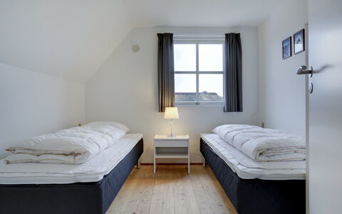 Ege - 200M from the Sea: Bed, Bedroom, Floor, Bedding, Bed Sheet, Linens, Bed Frame, Ceiling, Dormitory