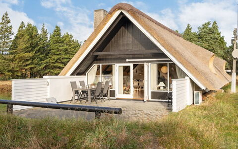Gerdis - 1.6Km from the Sea: Architecture, Roof, Home, Composite Material, Daylighting, Siding, Driveway