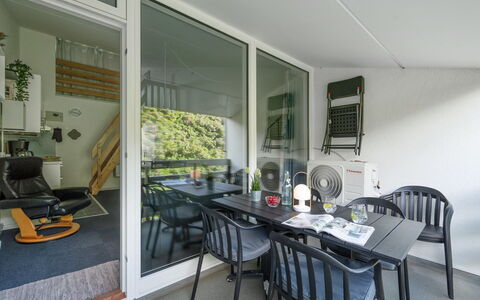 Soffhie - 250M from the Sea: Cottage, Shed, Hut, Farmhouse, Prairie, Shack, Barn, Log Cabin, Garden Buildings