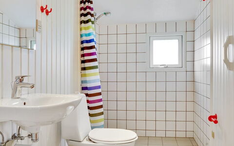 Apolonia - from the Sea: Wall, Interior Design, Bathroom, Plumbing Fixture, Flooring, Floor, Plumbing, Toilet, Ceiling, Room