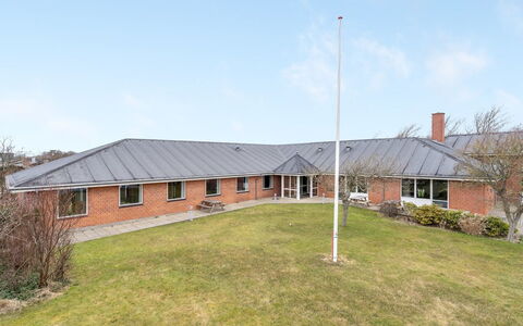 Martinus - 5.5Km from the Sea: Cottage, Roof, Home, Slope, Hut, Siding