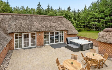 Erla - 2.3Km from the Sea: Roof, House, Home, Cottage, Siding, Estate, Driveway, Garden Buildings, Yard, Shed