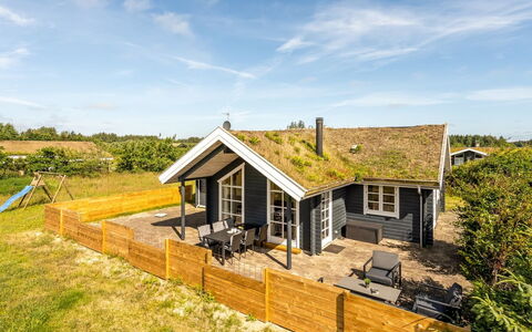 Annemie - 1.8Km from the Sea: Wood, Home, Porch, Deck, Hardwood, Roof, Wood Stain, Wood Flooring, Eco Hotel